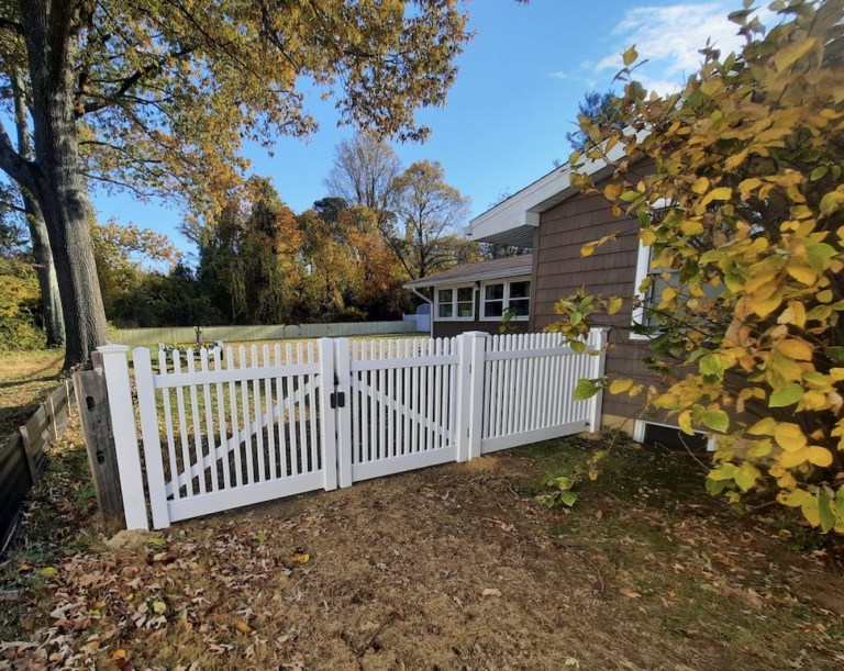Why Fall is the Best Time to Install Your New Fence or Deck Fence