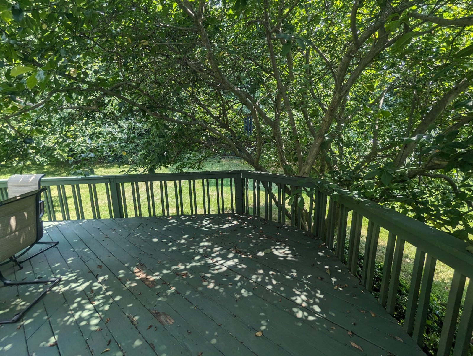 Makeover Monday Dark Cocoa Composite Deck in Sykesville, Maryland