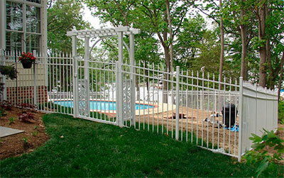 Pool Code Fence Eldersburg