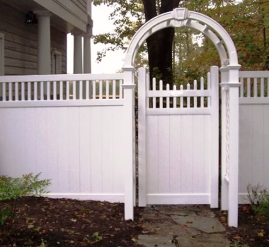 14' Vinyl Arbor with Gate