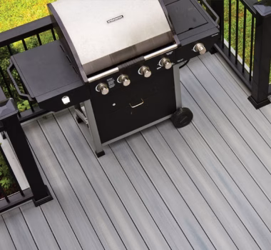 Composite Deck with Grill Bump Out