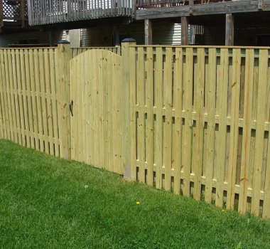 Board on Board Privacy Fence with Cap Board Top and Arched Gate