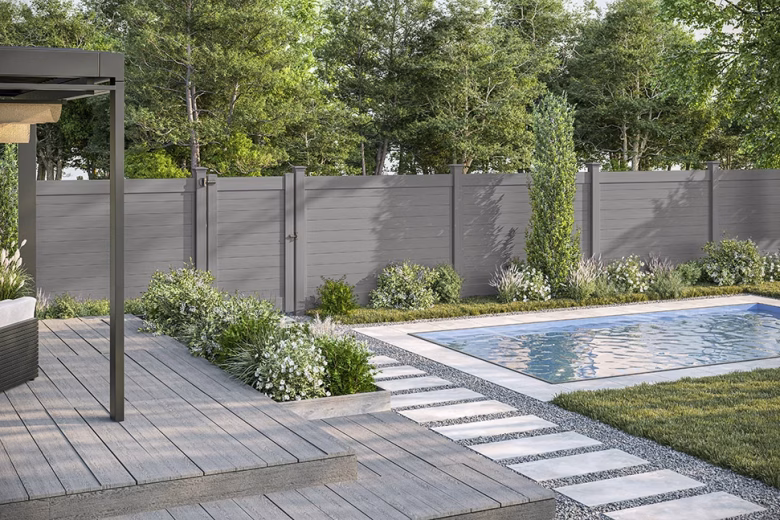 Horizontal Coastal Cedar Vinyl Privacy Fence