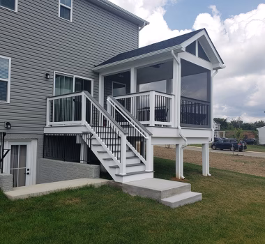 Screened Porch & Deck