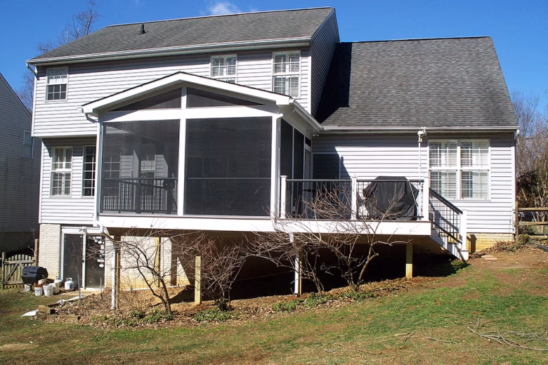 Screened Room and Deck