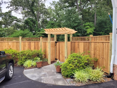 cedar fence with pergola