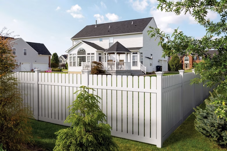 Dogear spaced picket white vinyl fence