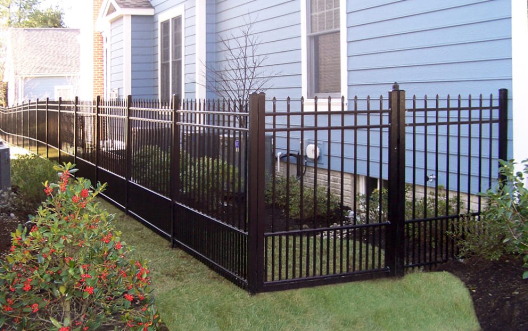 10-5_ Puppy Picket Pressed Spear Aluminum Fence